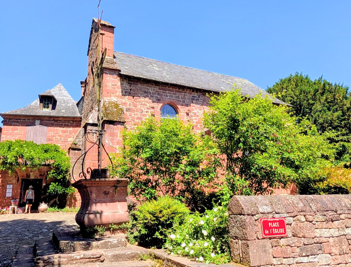 BartheCloclo's tweet photo. France #Histoire #Limousin #Tourisme : découverte : #Collonges-la-Rouge, charmant village de #Corrèze... Seul bémol, ses rues en bitume noir, pas agréables par forte chaleur...❤️
https://t.co/P5ztzXg0UL
https://t.co/RQtnXfY6fE https://t.co/wrHrQIRtl8