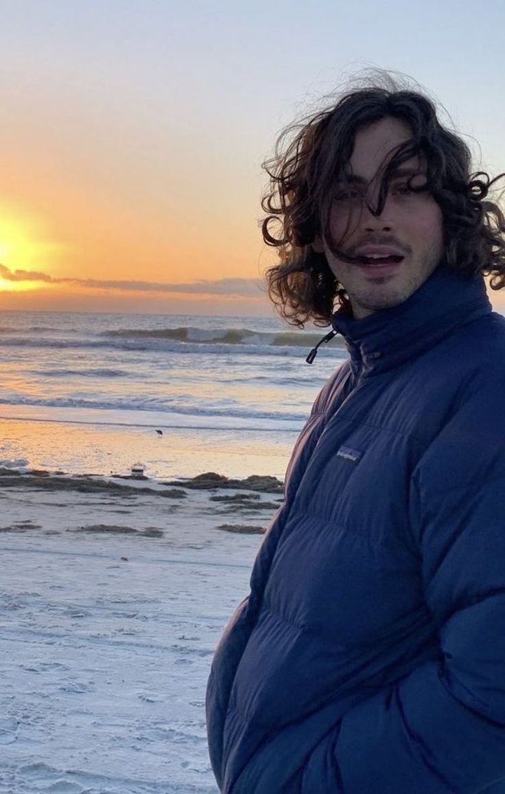 troy not bolton. tweet media