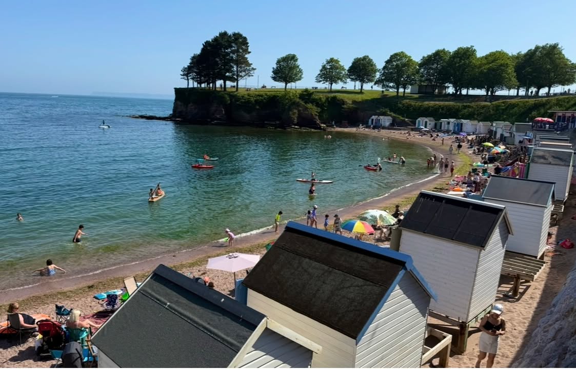 EnglishRiviera's tweet photo. WOW, what a week! 📸☀️🏖️

Sunshine, fun, and unforgettable moments.

https://t.co/2C9BuMNQ3r

#coast #halfterm #englishriviera #southdevon #devon https://t.co/mgQzvvSfAs