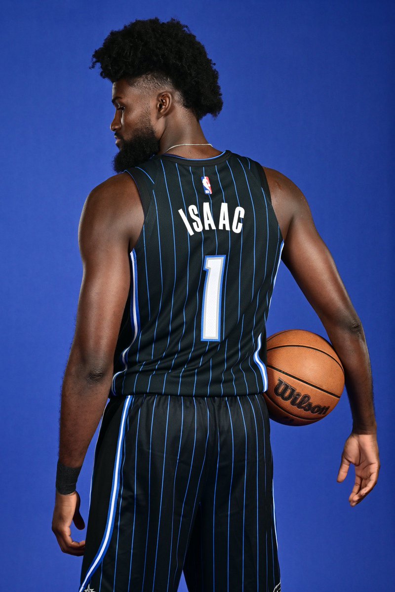 AoC NBA tweet media