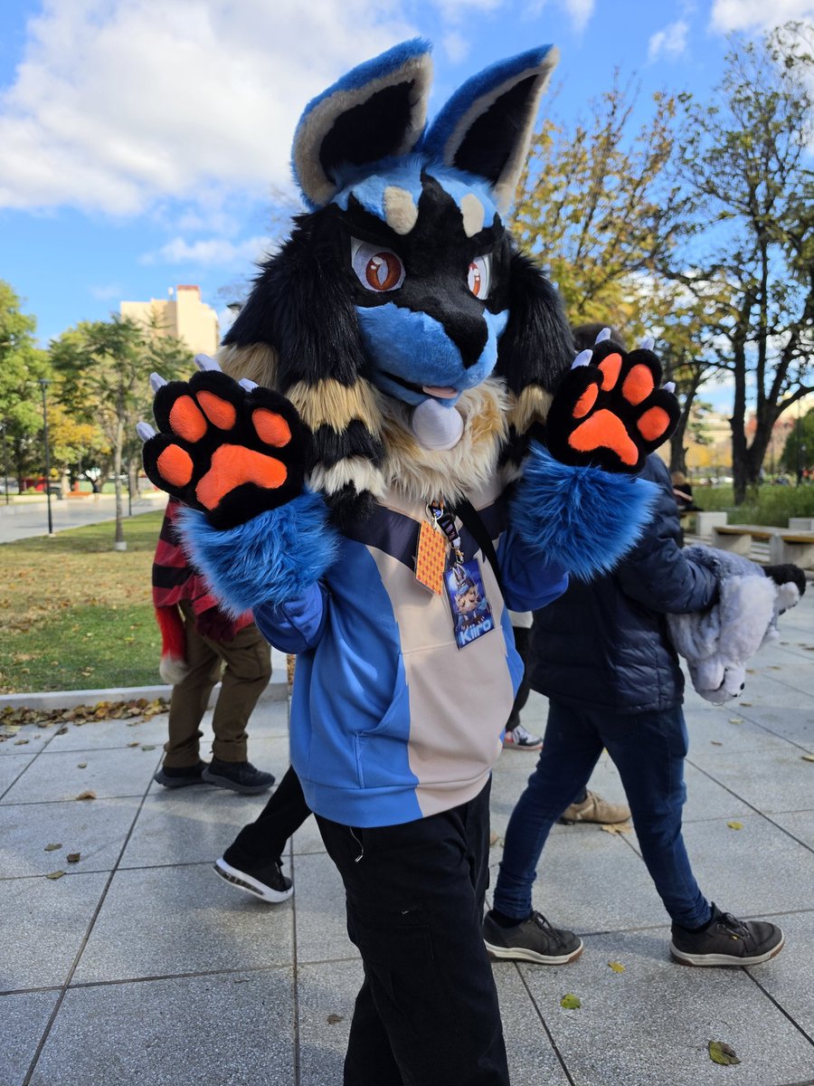 Another_Lucario's tweet photo. HowlCon 2026 https://t.co/dcFg5tYxuZ