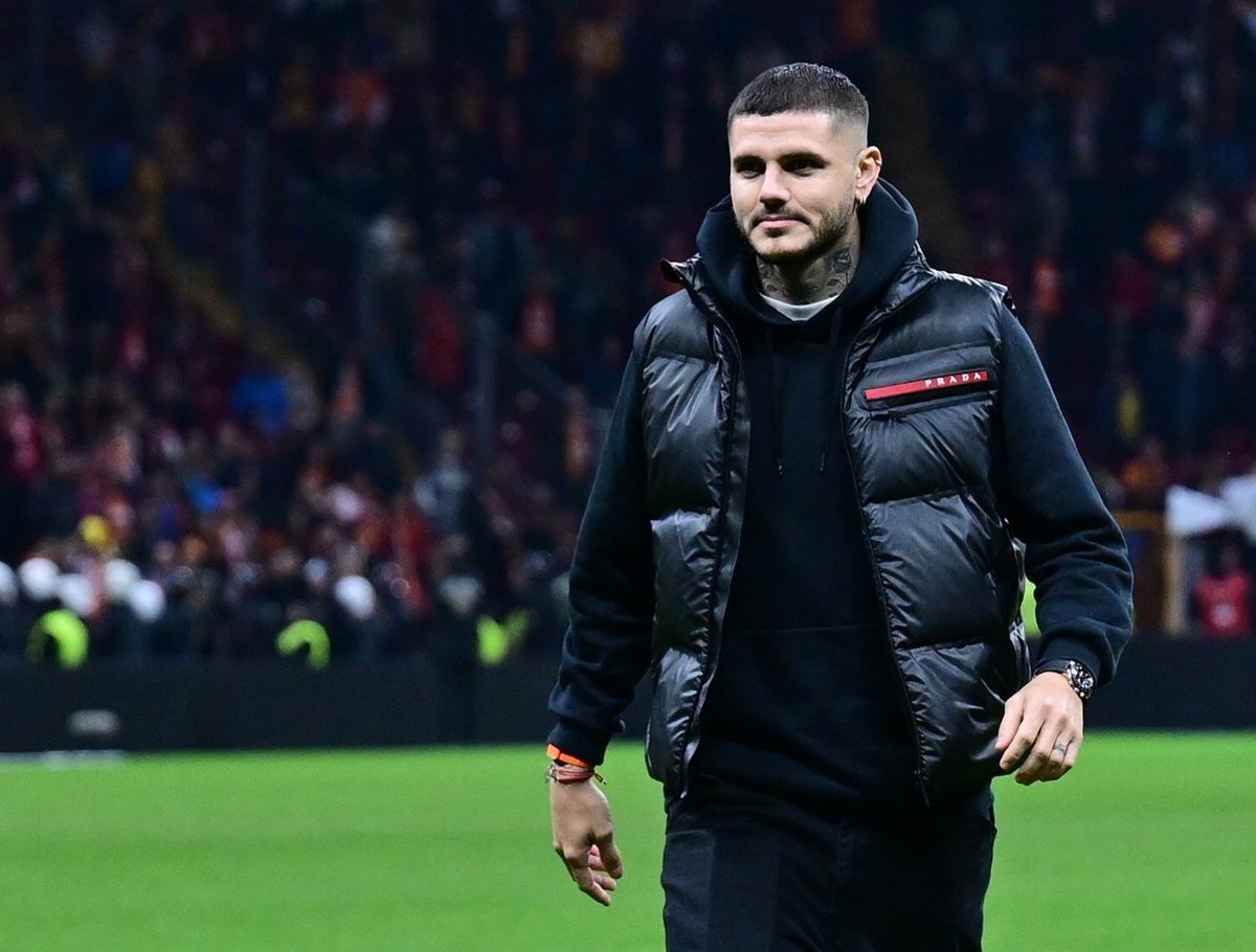lemarcaspors_'s tweet photo. Yakup Çınar: "Icardi, bir işi için İstanbul'a döndü. Japonya tatili bitti. Yarın ya da öbür gün ayrılması bekleniyor, tatiline devam edecek." https://t.co/bs1aH18Hba