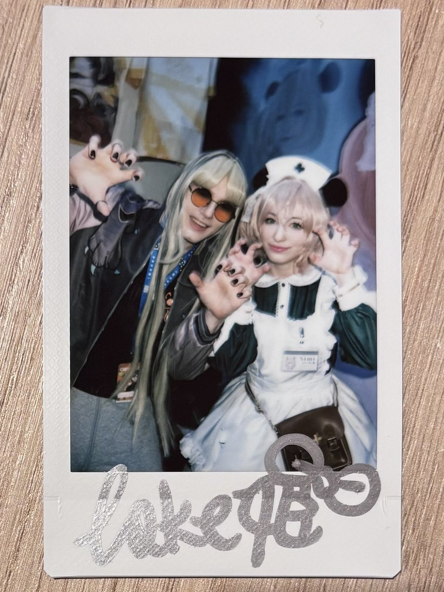KMS_Lennn's tweet photo. I love how this Cheki turned out… I really want to do a better cosplay next year! #keekikingdom https://t.co/a3QJEStXh8