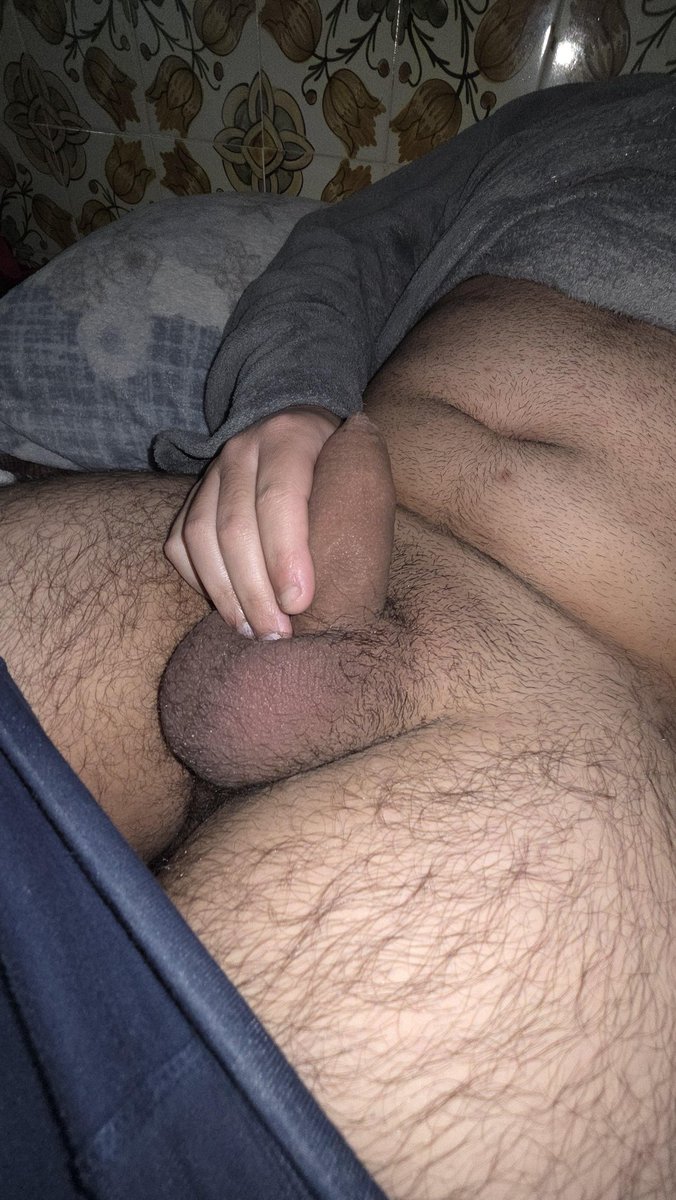 disenuts's tweet photo. Grows quite a bit ;) #grower #dih #thickmeat https://t.co/mP8SmPAjhA