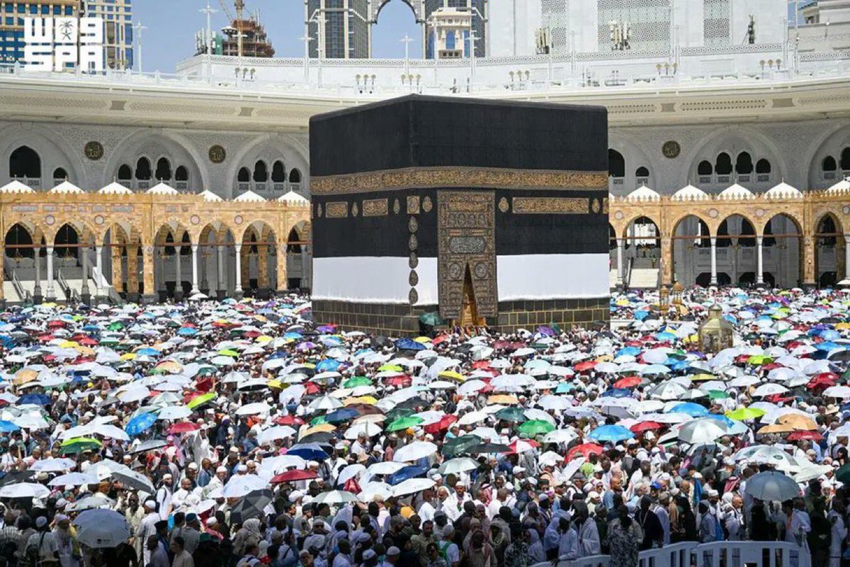 AbdullaFallatah's tweet photo. الحمدلله الذي أتم للحجيج حجهم في يسر وسهولة بفضله وتوفيقه
اللهم زد بيتك تشريفا وتعظيما
اللهم زد مملكتنا الحبيبة أمن وأمان وطمأنينة وعز وسعة رزق
واحفظ ولاة أمرنا قادة بلاد الحرمين ووفقهم وسدد خطاهم
التهنئة لمقام خادم  الحرمين الشريفين وولي عهده على هذا النجاح الكبير لموسم الحج https://t.co/t7JCnrkO0Z
