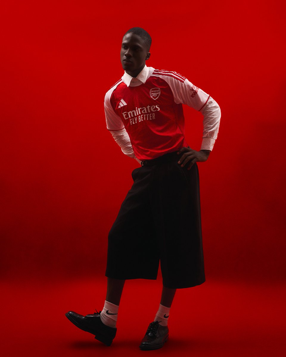 Blackben_image's tweet photo. Red never whispers https://t.co/ztByRKhaFb