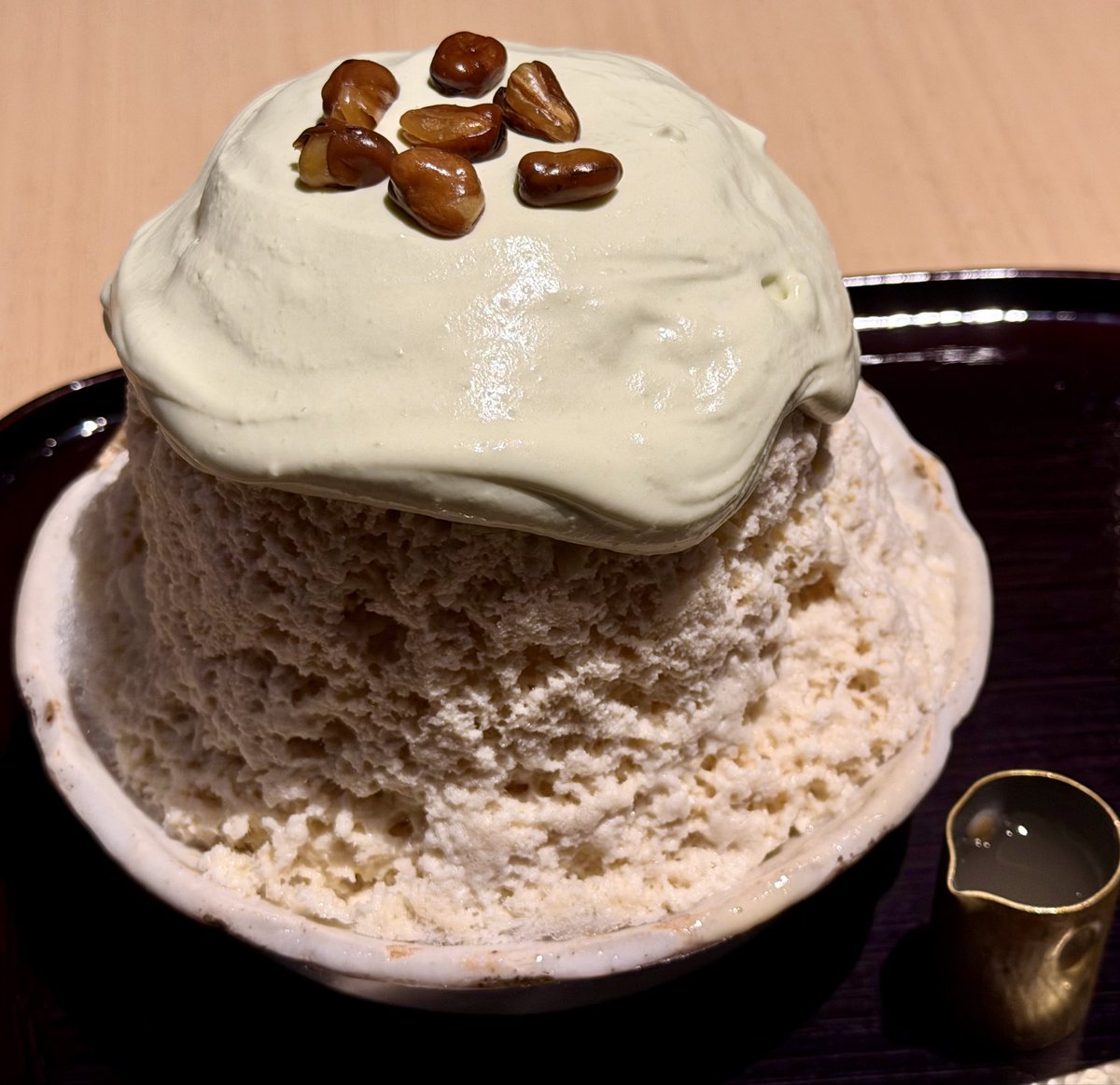 kakigorar's tweet photo. 【廚 くろぎ】
@東京 御徒町駅から徒歩2分

蒼そら豆
よもぎだんご https://t.co/r8V8yrFL5L