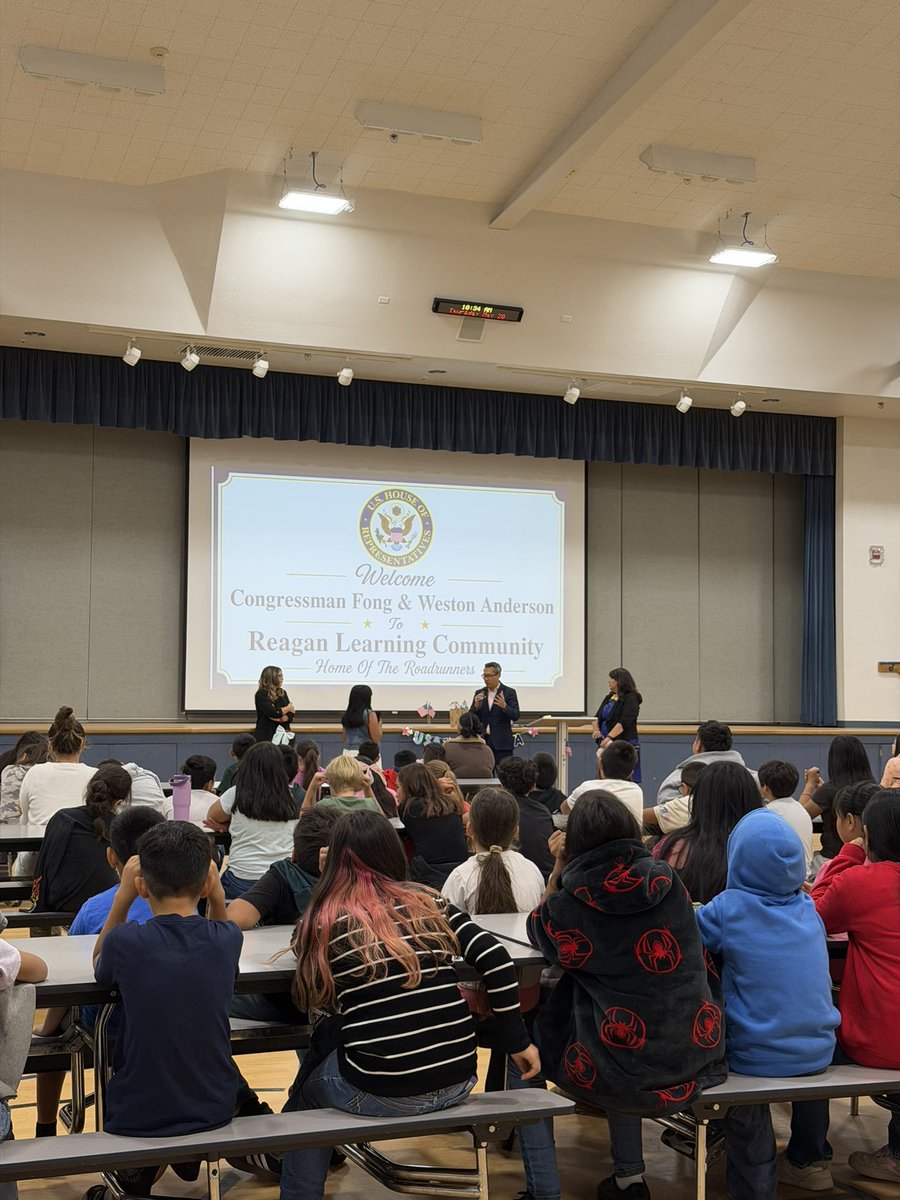 RepVinceFong's tweet photo. Had a great time meeting with the 2nd graders at Reagan Elementary!

Their curiosity, energy, & thoughtful questions were a powerful reminder of why we fight for the next generation every single day.

A special thank you to the incredible teachers & educators who shape these young minds every day. The future is bright with kids like these in our community!