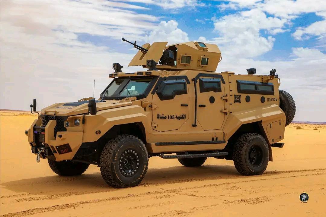 LeanderJobse's tweet photo. @cwjroberts @FaisalElsheikh @Abdalqaywm I do agree with your assessment. Some interesting details I further noted, is that the related designs fielded in Libya have plates with "20" and "Twenty" mounted on the bodywork (produced in 2024). They also have Turkish-made Petlas tires fitted. https://t.co/D60R1x9ulr
