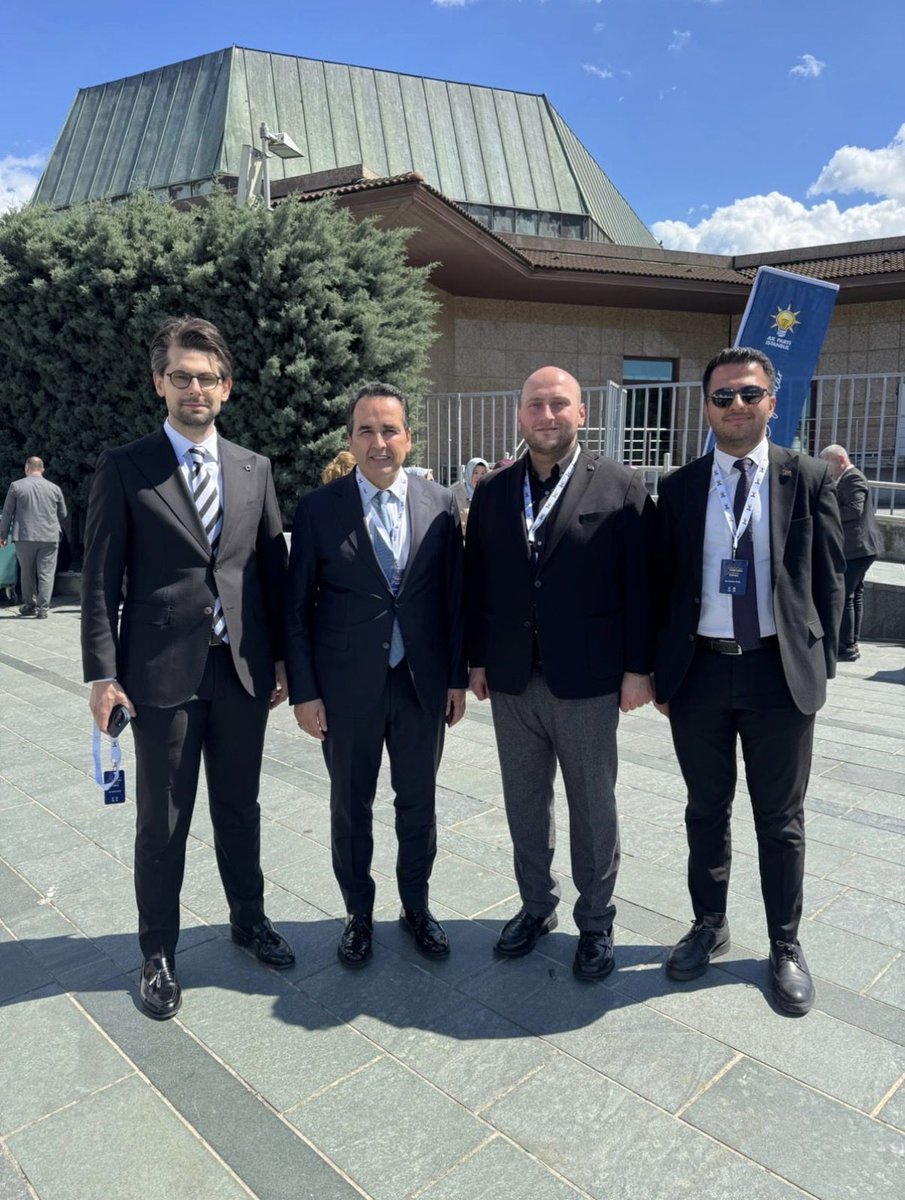ESKaral's tweet photo. İstanbul’un Fethi; milletimizin mefkûresi, ülküsü, Kızılelma’sı uğruna neleri başarabileceğinin numunesidir. https://t.co/8QgyHsIHsv