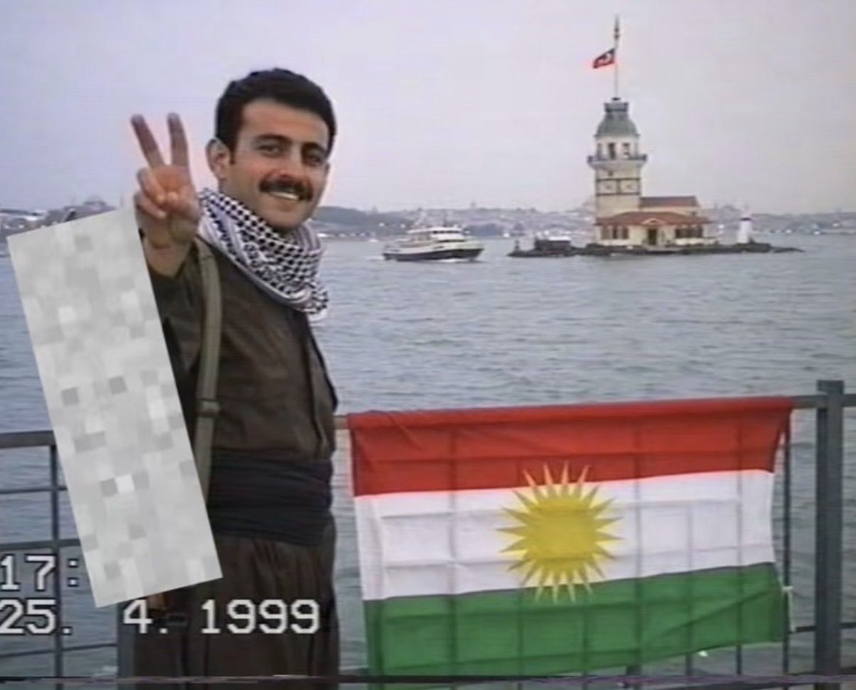 1kurdee's tweet photo. 🙂#turkya 🦃 mn hash turkya kr  zika daf3 dbn😭😹 
#istanbul 🤷🏻‍♀️
#kurdistan☀️ https://t.co/5Bu0pbiHRE