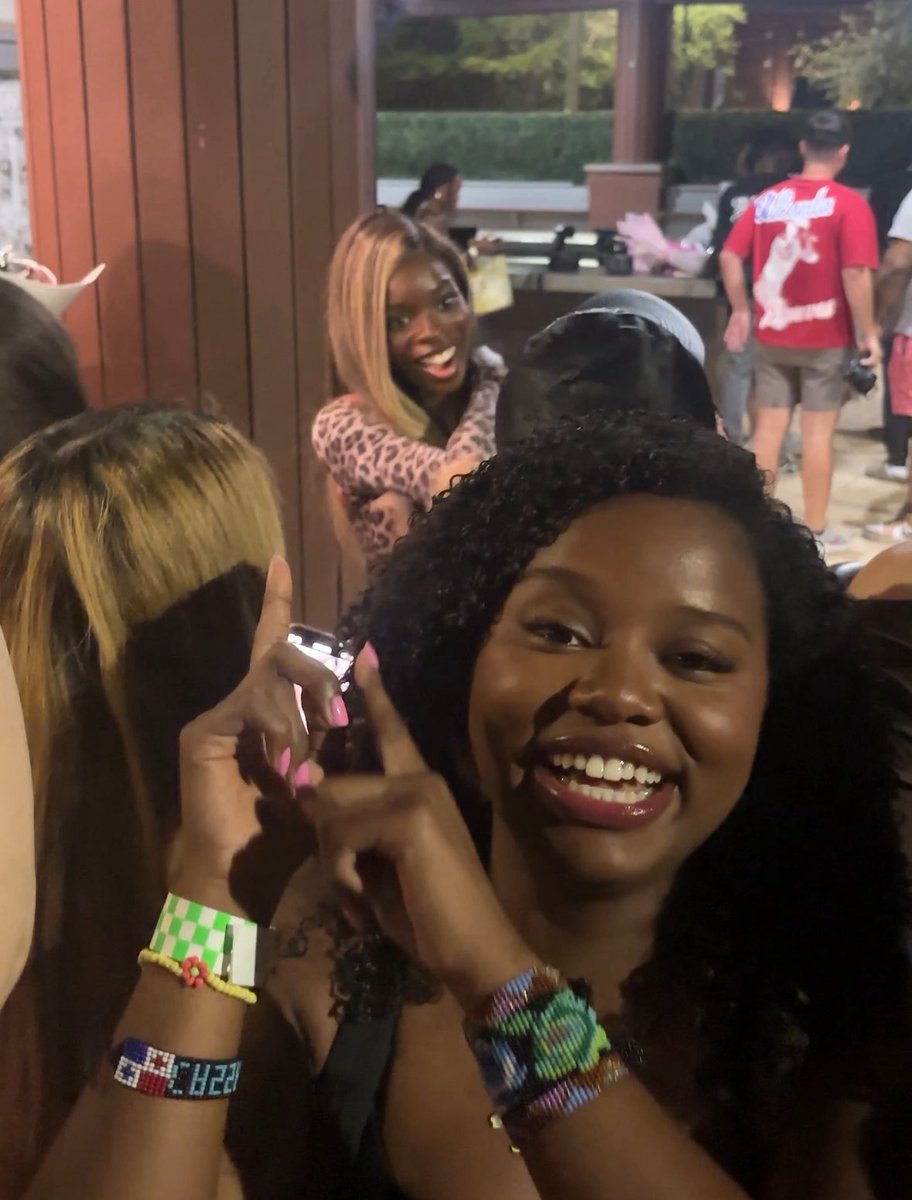 cass⁷ 🇵🇦 tweet media