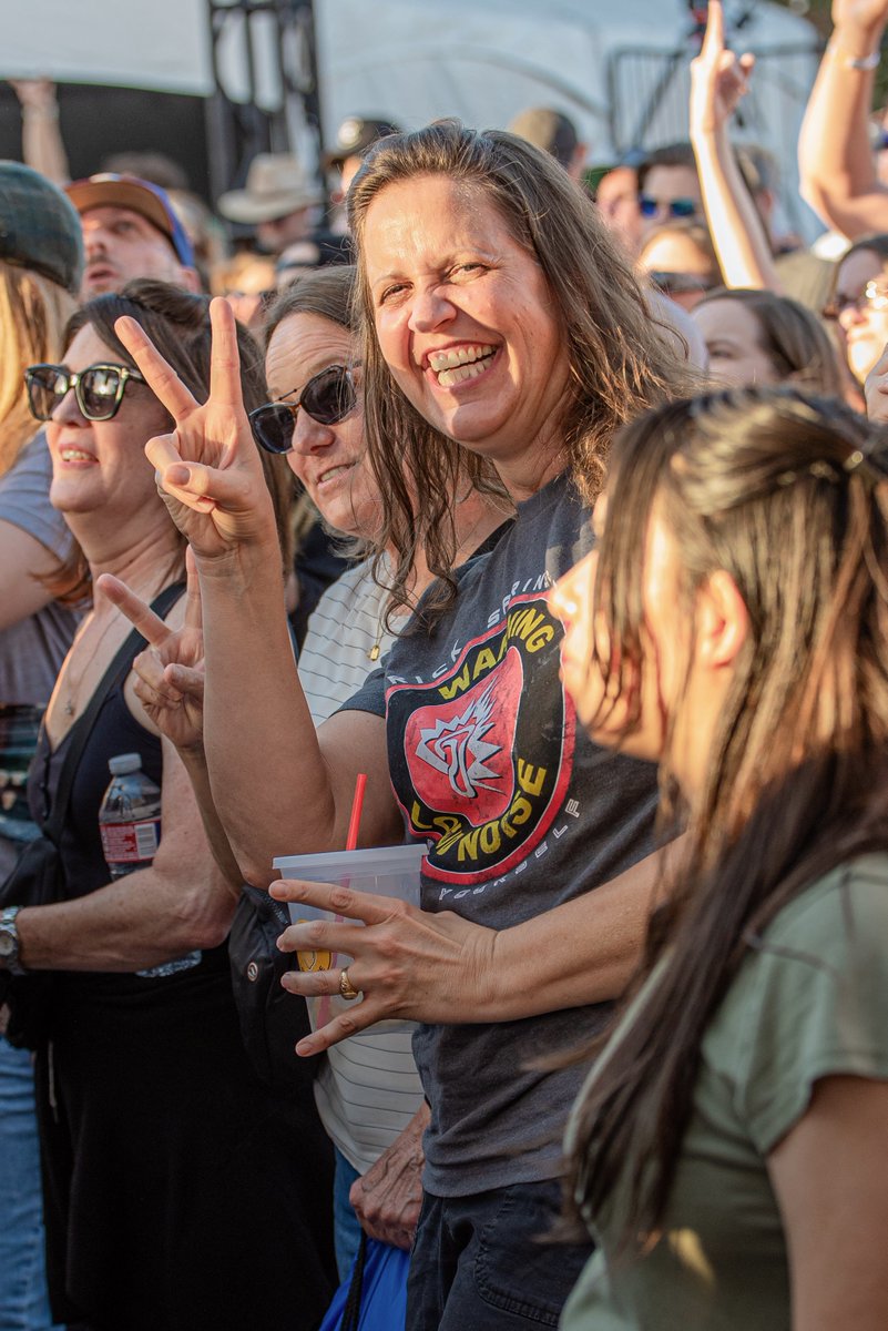 carrolltonfest's tweet photo. Did you know it takes between 10 and 43 muscles to smile? On National Smile Day, here's a reminder of the workout your face muscles are going to get on Saturday, November 7 at the 16th annual Festival at the Switchyard. Your personal trainer may not thank you, but your kids will. https://t.co/JwLi1jMSCt