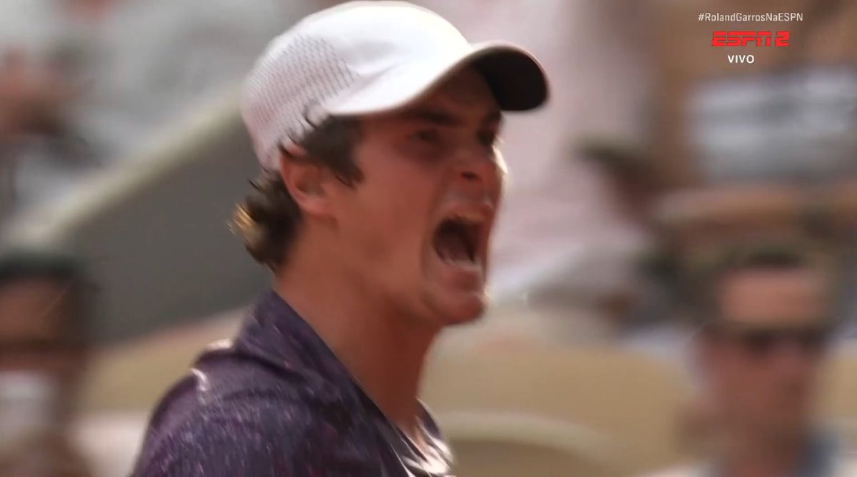 blog_formula1's tweet photo. JOÃO FONSECA VENCE O TERCEIRO SET!!! 🇧🇷🇧🇷🇧🇷

COMEÇOU A VIRADA!!!

DJOKOVIC 2 X 1 JOÃO

VAMOS PRO QUARTO SET https://t.co/mw3NySMNGJ