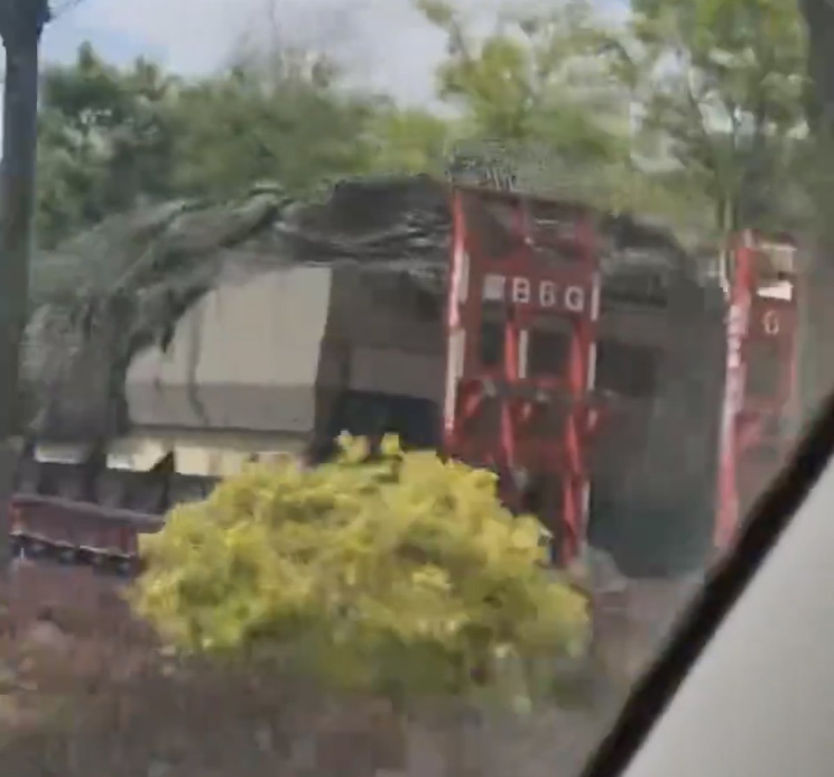 Volke__'s tweet photo. Type 100s heavier 7 wheeled brother with a 125 is here. The rear end really evokes Type 99A.

One interesting feature is how flat the turret seems. Will be a very interesting vehicle. https://t.co/Zas59qk8G8