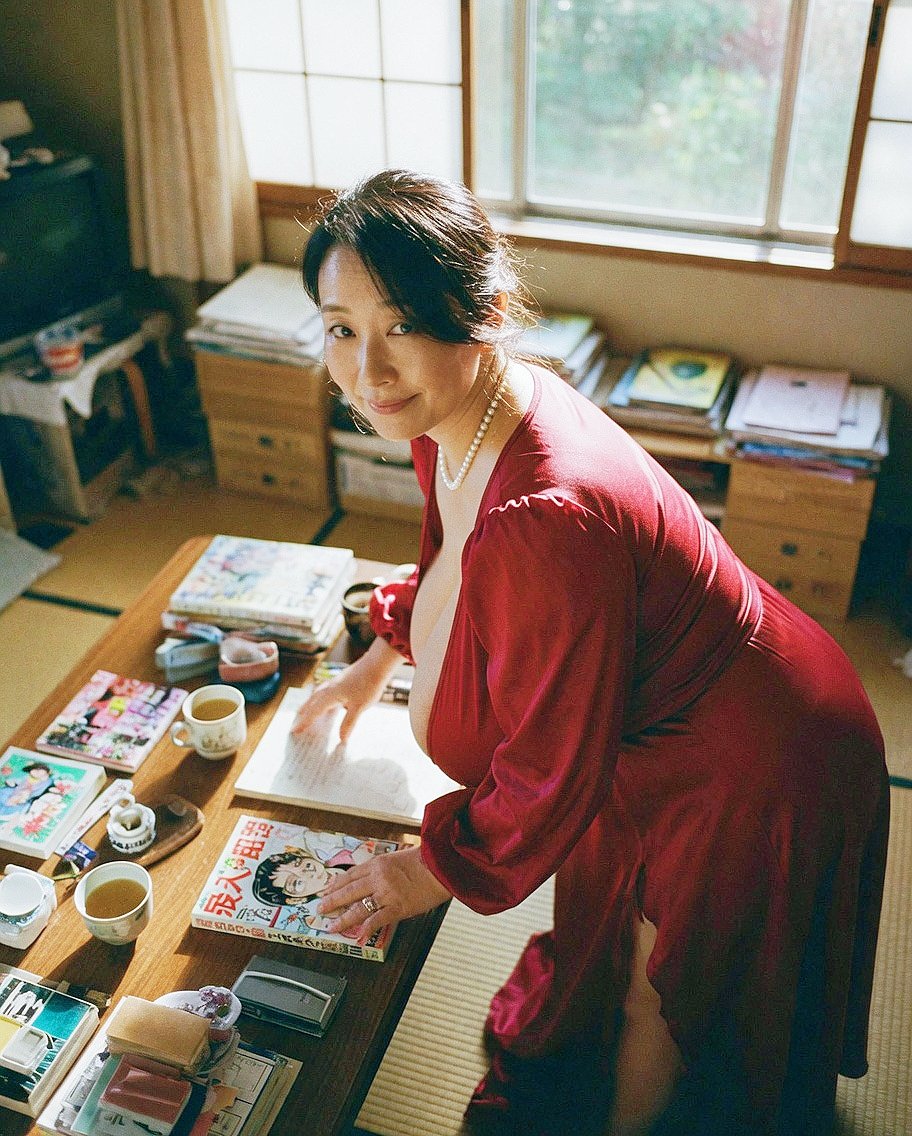 candy17191719's tweet photo. #GROK #熟女 #人妻 #妊婦 #美女 #美少女 #美人 #捆綁 #AI #artwork #photo #photography #mature woman #wife #pregnant woman https://t.co/lsj0Lrot2E