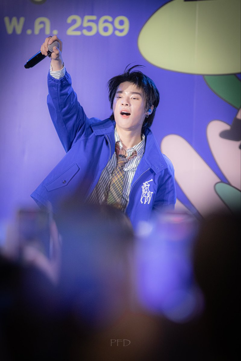 Public_Fandom's tweet photo. วันนี้คนมาหาเยอะมากก เข้าไปหาไม่ถึงเลย ภูมิใจมากก
#MitrTheEarth2xVVV
#JANUS_VVV #VVV_TRIPLEV https://t.co/7MBHo6WzCI