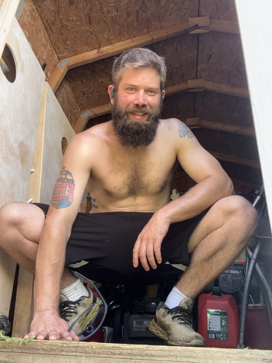 Kyleofftheclock's tweet photo. Come see what I did in the shed 🙈🔥😎 https://t.co/U9G5PUqnzy