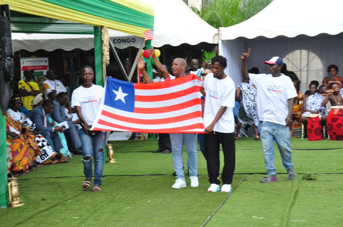 Maeciate's tweet photo. Journée de l'afrique édition 2026 : Prestation et visite de stands de la communauté libérienne au Togo.
@_AfricanUnion @ecowas_cedeao 
#unity #Africanophonie #correctTheMAP #EqualEarthProjection
@googlemaapss
@ProjectionWizz
#MercatorProjector #SizeMatters #AfriacanDay2026 https://t.co/bxwhVISA6L