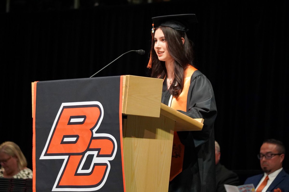 ByronCenterPS's tweet photo. Congratulations to the Class of 2026!!! 🎓 YOU DID IT! 🌟🐾🧡 https://t.co/m5ol0NL0in