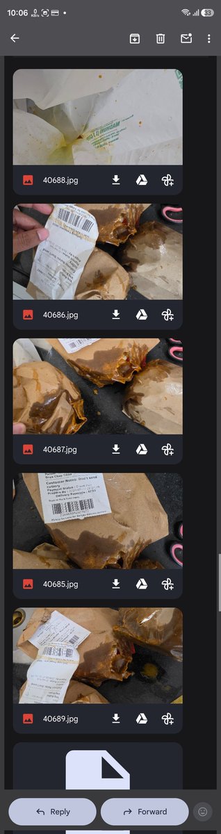 aamiskhaas's tweet photo. @Swiggy @SwiggyCares #Scam My order was delivered damaged spilled completely worth 1200rs and on complaining swiggy refunds only rs 185 shamelessly !! Is this the accptable resolution to the wastage of money time and efforts of a person ! Get some #shame https://t.co/3VVKUMud46