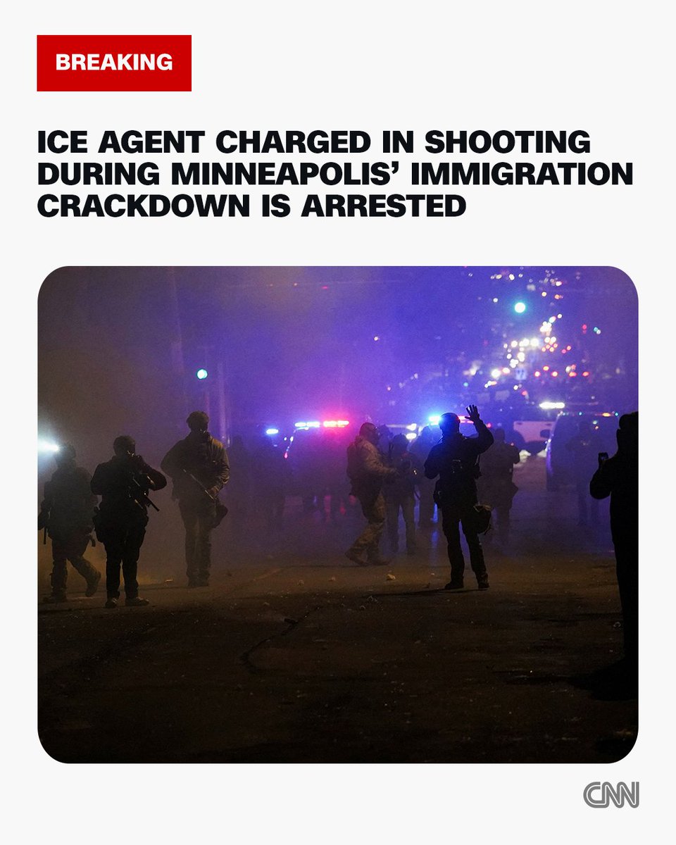 CNN Breaking News tweet media