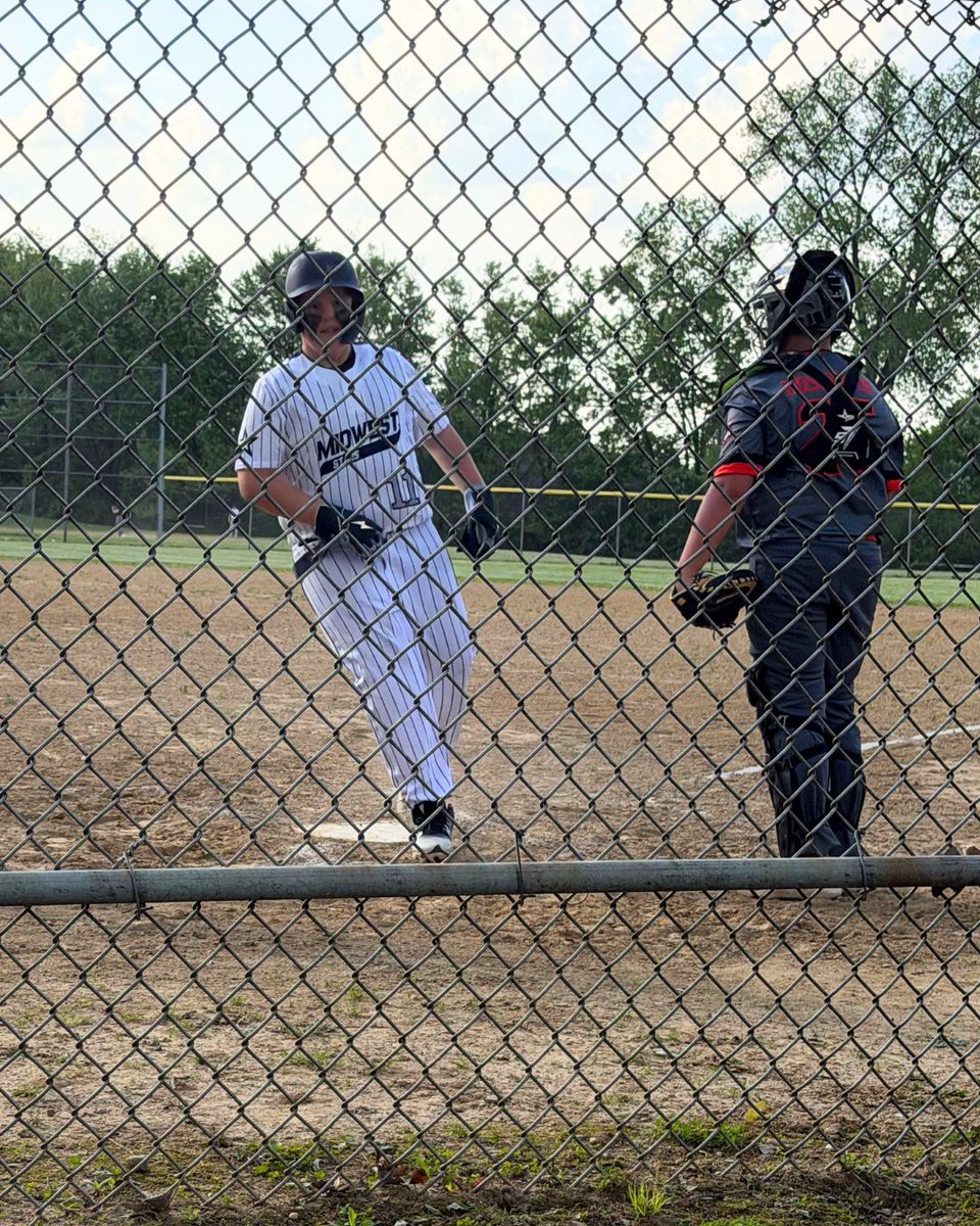 _MidwestStars's tweet photo. The 13U Newhouse team is off to a strong start this season. ⚾️💥

This group has been competing every time they take the field, and continuing to improve week after week.

Keep it up, boys! 👏 https://t.co/flleh2yCi6