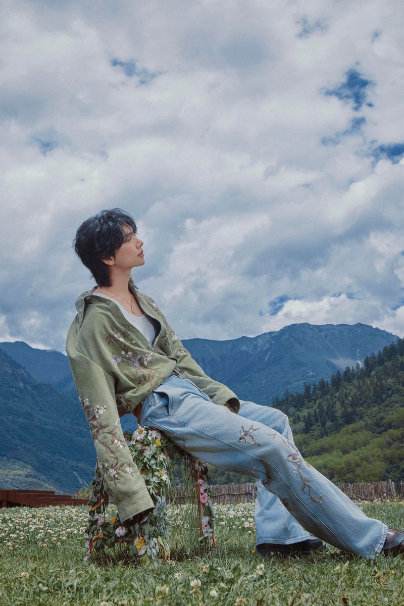 winterjoshh's tweet photo. their calm life in the woods
part of march to november

joshua centric, joshua harem
[cheolsoo, yoonhong, wonshua, gyushua, seoksoo] few tweets https://t.co/U6crcNVk9x