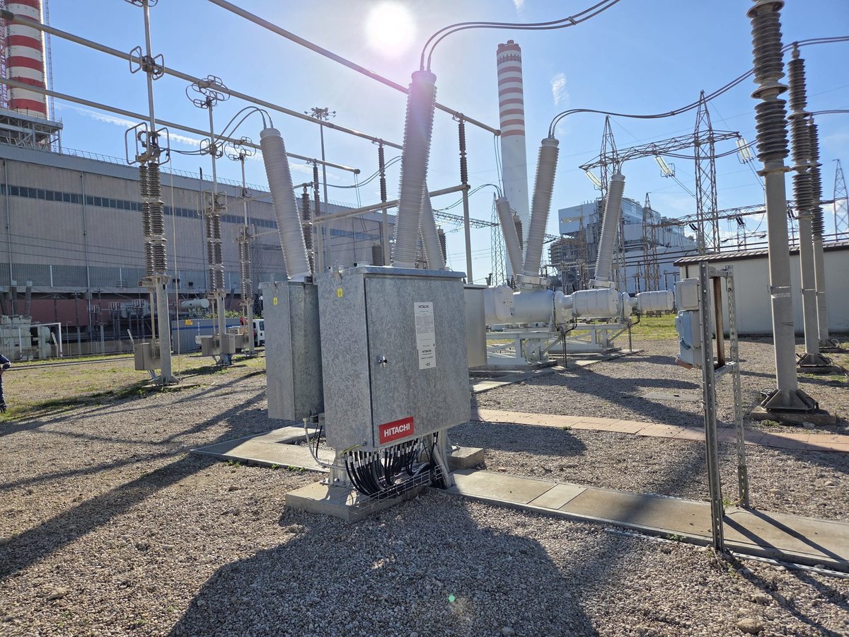 hitachienergy's tweet photo. PASSing all tests with a flourish, the first SF₆‑free EconiQ PASS in Italy has been energized. A proud moment showing that high‑voltage reliability, performance and sustainability can go hand in hand in real-world grid operations.

#HitachiEnergy #HighVoltage #PASS420 #PlugAndSwitchSystem #SF6Free #EnergyTransition