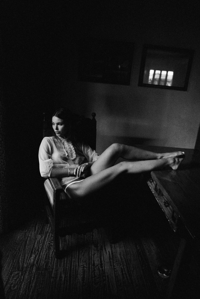 n3ave's tweet photo. Katelyn on film 

Pasadena https://t.co/CUgMkEUNOO