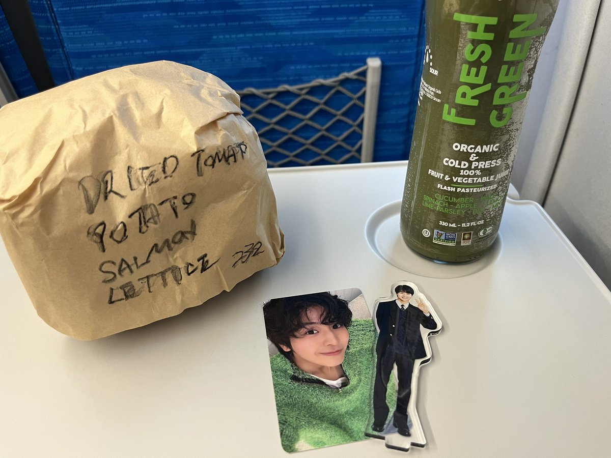 めん 💐 tweet media