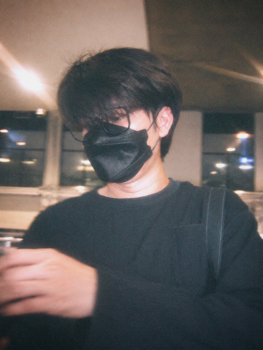yingying_yingg's tweet photo. นธน แบบ ไม่เซทผม 🤍 https://t.co/Rknifq2nnu