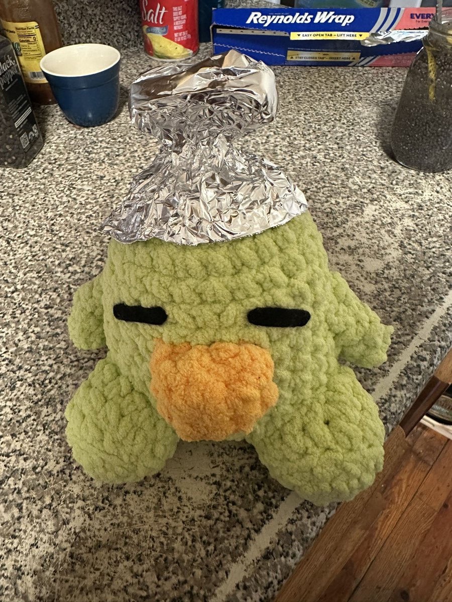 ToadallyRadikel's tweet photo. We have a mystery on our hands folks… #doobart https://t.co/j3lkGgm7Cb