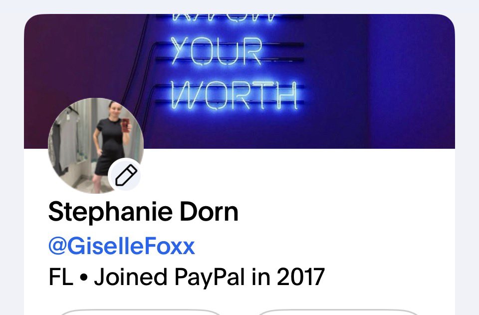 Stephanie Fox Dorn tweet media