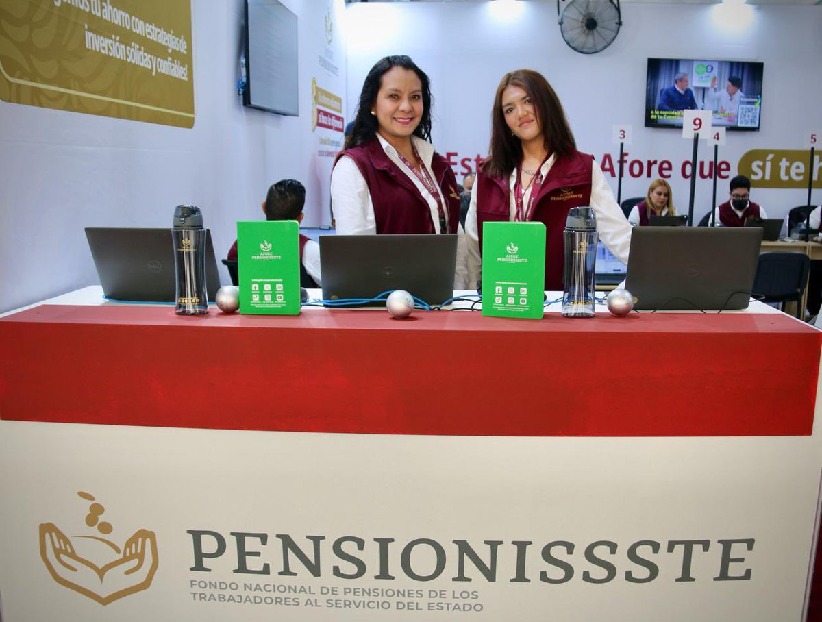 PENSIONISSSTE_'s tweet photo. 🎉📍 ¡Iniciamos la #FeriaDeAfores2026 en el Zócalo de la ciudad de Puebla! 🇲🇽💙

✨ Ven a ganar con AFORE @PENSIONISSSTE_ ✨
Nuestros asesores previsionales te esperan para ayudarte a realizar más de 30 trámites de tu Cuenta Individual 🙌📄

💡 Somos expertos en orientarte sobre:
✔️ Régimen de pensión Ley 73 y Ley 97 del IMSS
✔️ Cuentas Individuales
✔️ Décimo Transitorio del ISSSTE
✔️ Ahorro Voluntario y domiciliación 💰
✔️ Actualización de datos y mucho más

📅 Te esperamos de viernes a domingo
⏰ De 9:00 a.m. a 6:00 p.m.
📍 A un costado de la Catedral de Puebla
🎟️ Entrada gratuita

🤝 Acércate, resuelve tus dudas y tu bienestar financiero con nosotros.