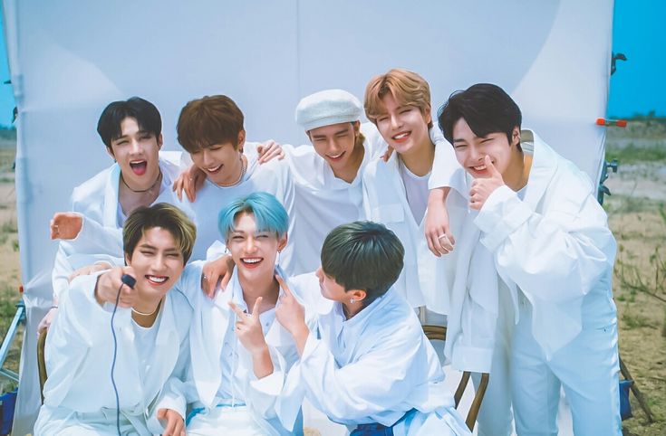 soofi 愛 VA A VER A SKZ!!!! tweet media