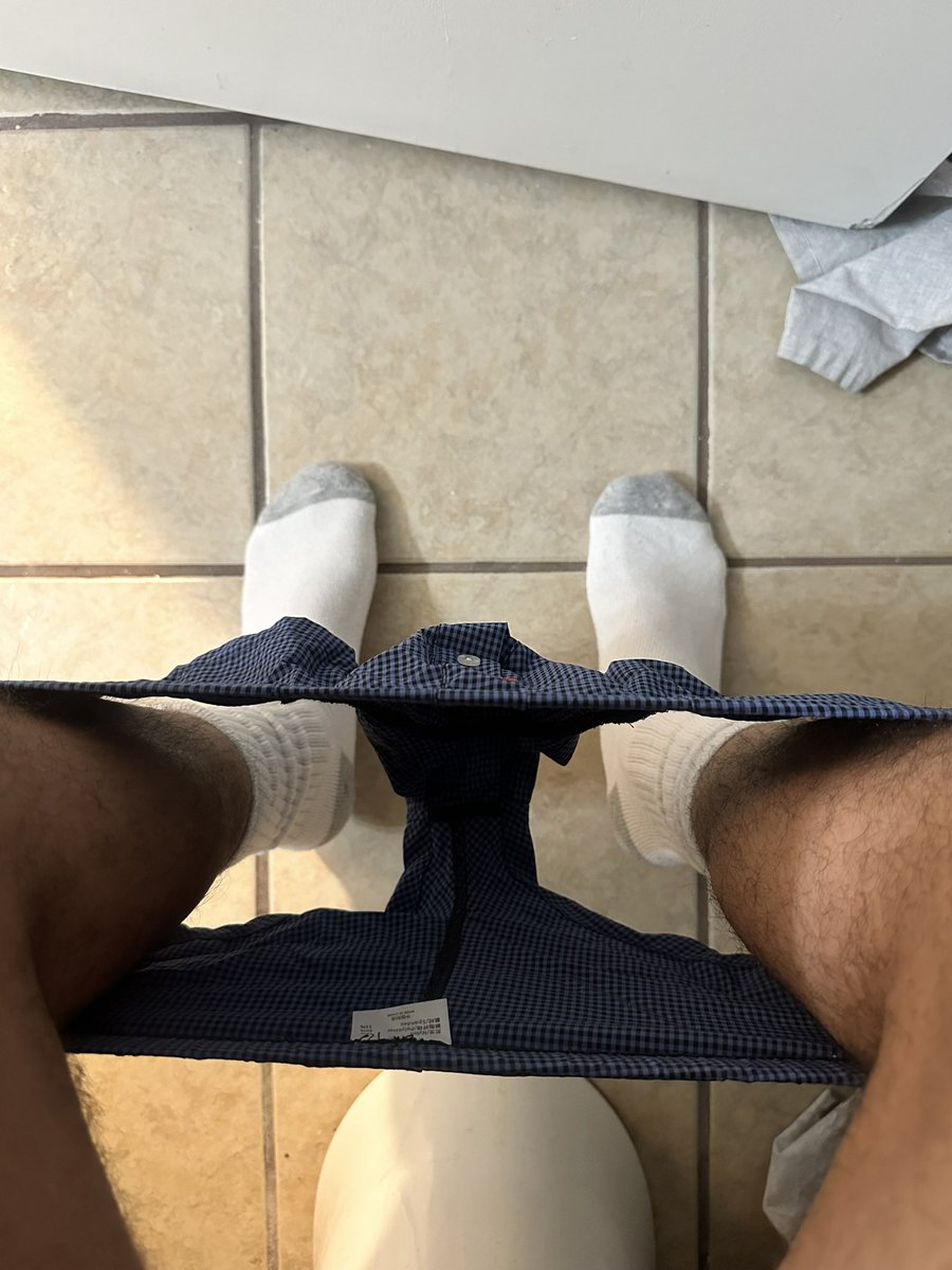 🦶🏼🍑🍌 tweet media
