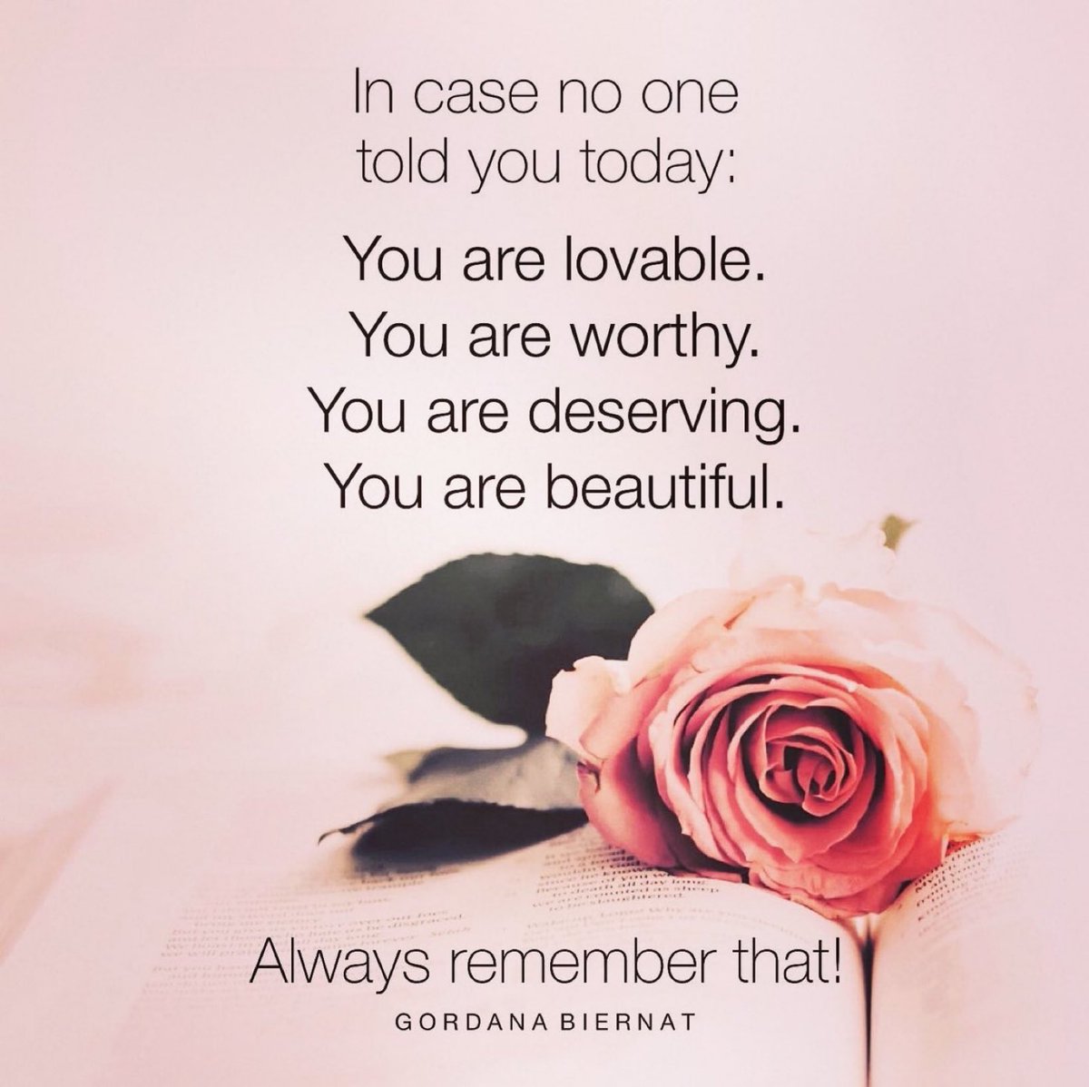 MyPowertalk's tweet photo. Happy Friday! ♥️ https://t.co/uCtUkNxtUp
