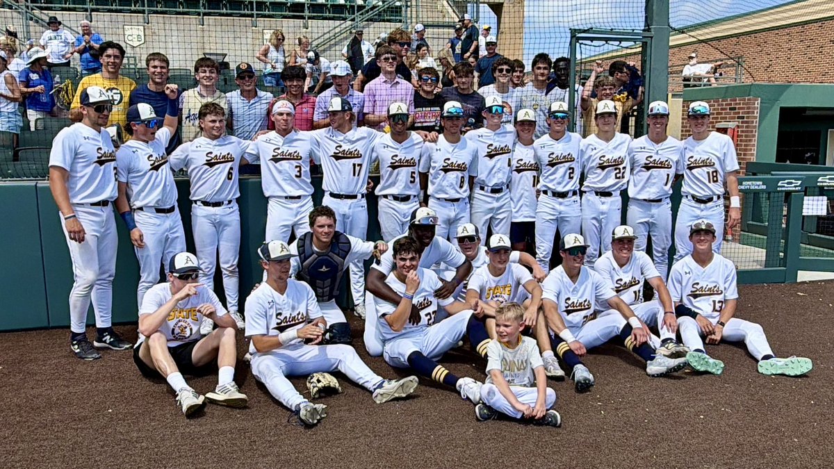 sportsinkansas's tweet photo. Class 5A State Baseball Semifinal Final:

St. Thomas Aquinas 4, Great Bend 0
The Saints are headed back to the state championship game and will play for a third straight state title.

Nick Sabers delivered another dominant outing on the mound, improving to 7-1 on the season after striking out seven over 6+ shutout innings.

St. Thomas Aquinas moves to 22-8 on the year and now sits one win away from a 5A three-peat. #sportsinkansas