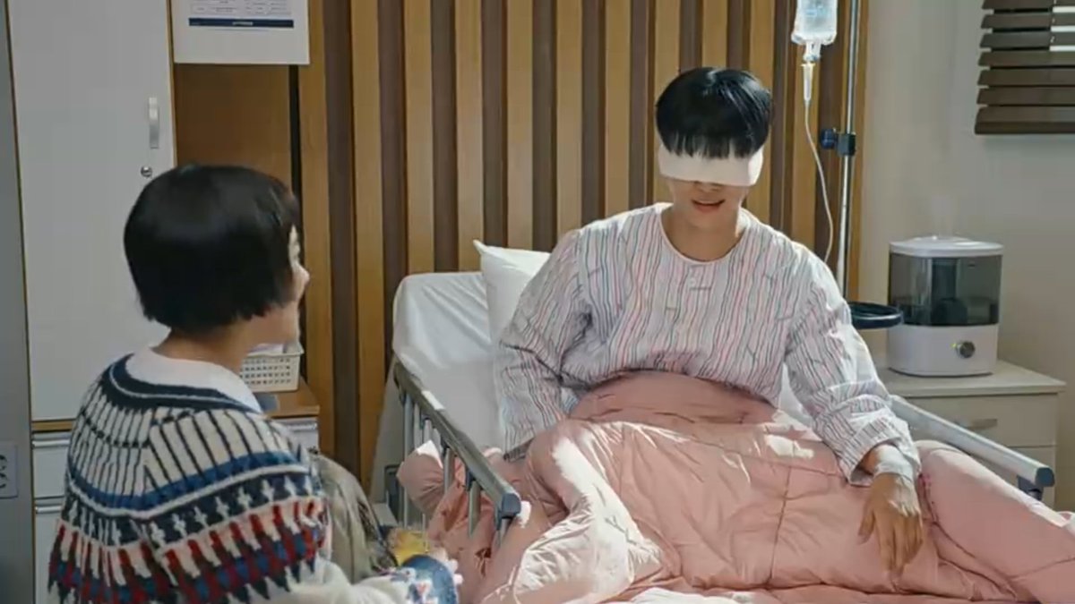 moramoreze's tweet photo. @CoupangPlay CIEEE😭😭😭😭😭😭😭😭 #AbsoluteValueofRomance https://t.co/4NjcaFEuUO
