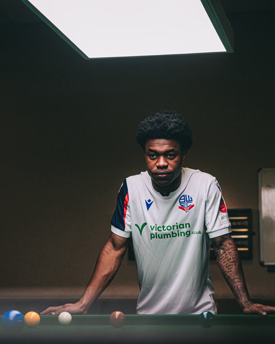jakehorrocks22's tweet photo. Another very cool experience shooting @OfficialBWFC new home shirt for next season! Big thank you to @OfficialBWFC for asking me to be a part of it. 🤍🪡

#bwfc https://t.co/b9pJINbDPw