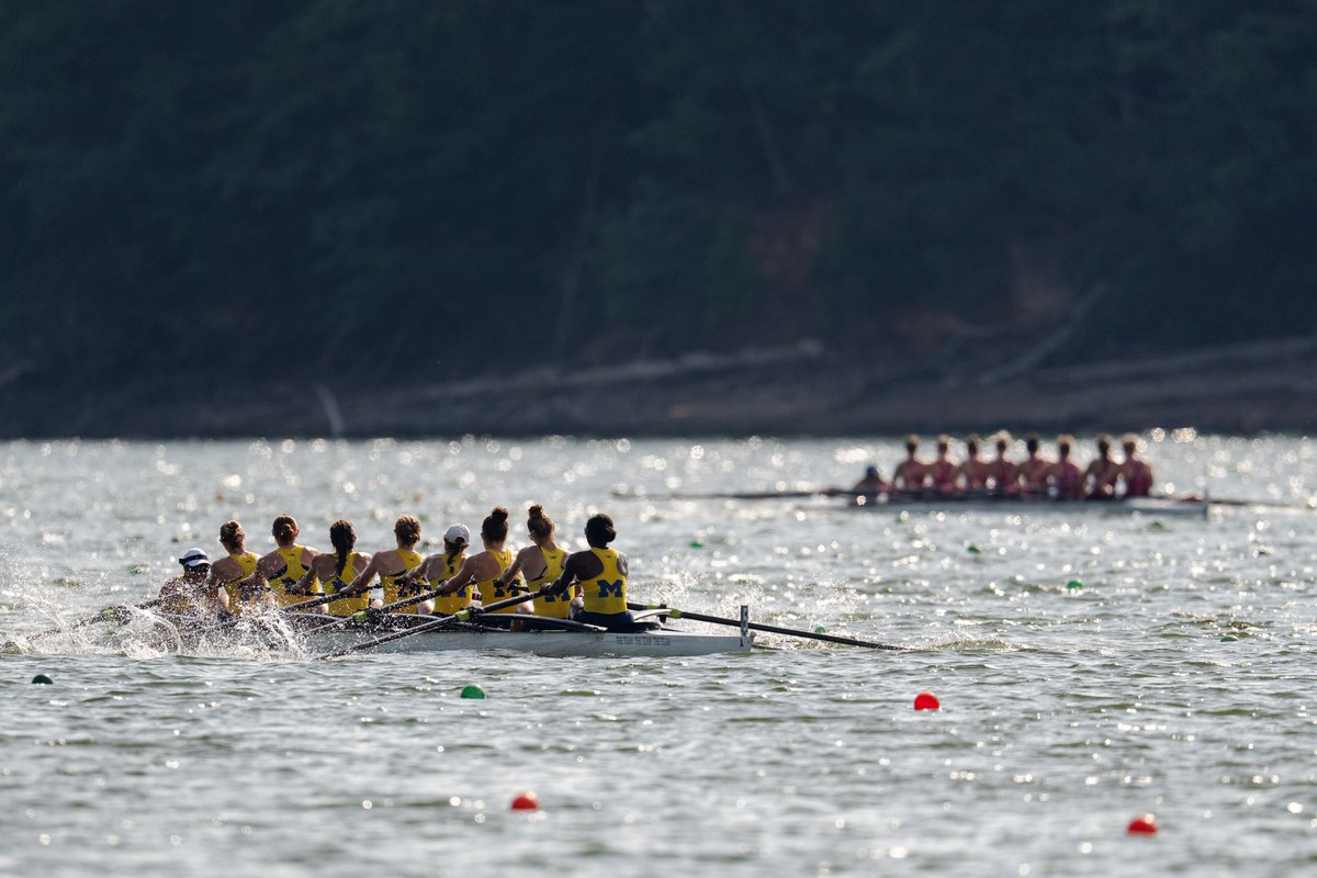 umichrowing's tweet photo. Morning session in the books 📸 the 2V8 advances to the A/B semifinals this afternoon!

#RowBlue https://t.co/4CShLcPybu