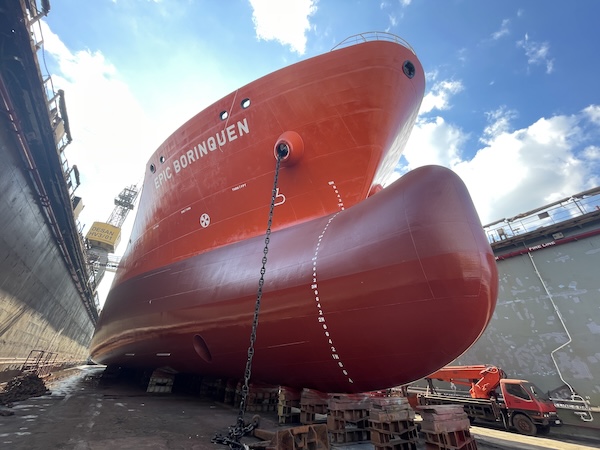 HELLENICSHIP's tweet photo. BW Epic Kosan expands use of GIT Coatings following 6% out-of-dock #fuel savings and maintained hull performance 
https://t.co/9OusZ1BJ3U https://t.co/wBSIV14PBg