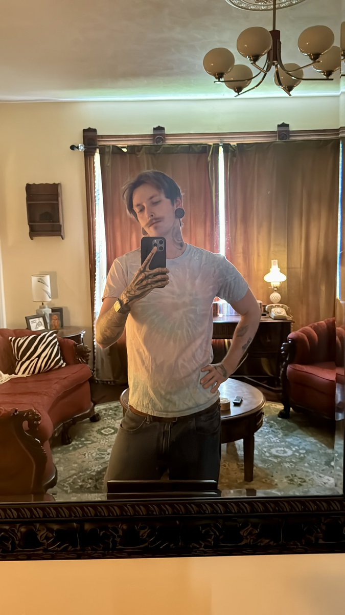 RAVESODA94's tweet photo. From dirt ball to.. cleaner dirt ball with clothes on https://t.co/X3fOADaov0