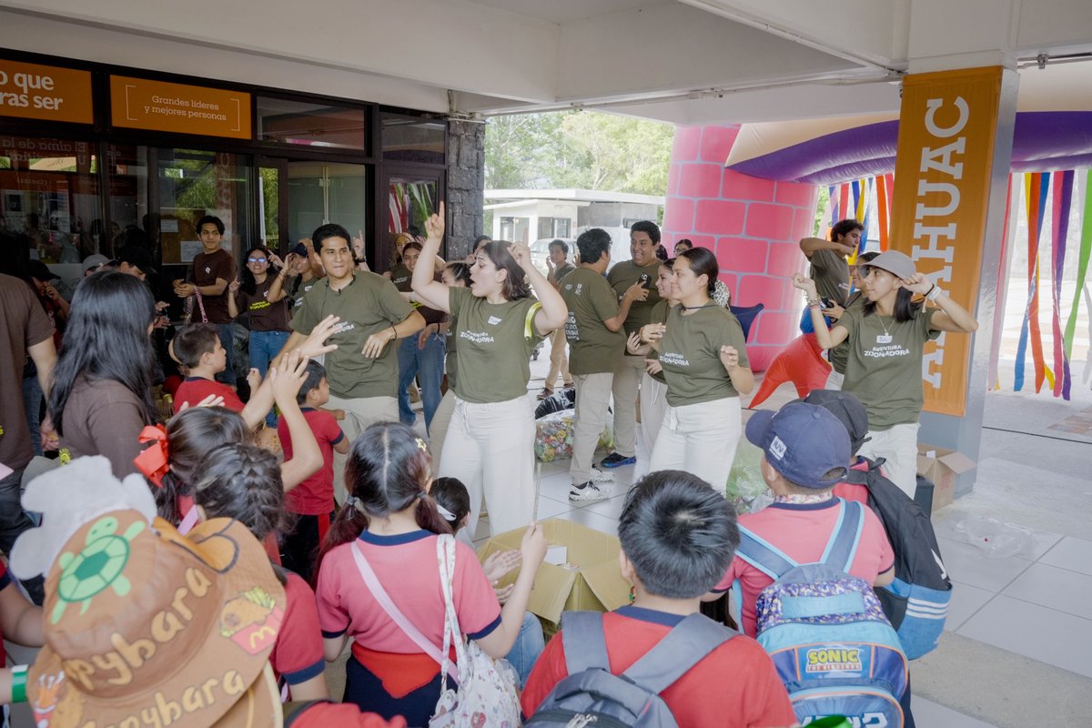 RedAnahuac's tweet photo. La Universidad Anáhuac Veracruz Campus Xalapa fue sede de Aventura Zooñadora, iniciativa de Soñar Despierto que reunió a niñas y niños y voluntarios en una jornada llena de alegría, aprendizaje y esperanza.

Conoce más: https://t.co/oI030jua2p

#RedAnáhuac #UniversidadAnáhuac https://t.co/kqvZbCVlid