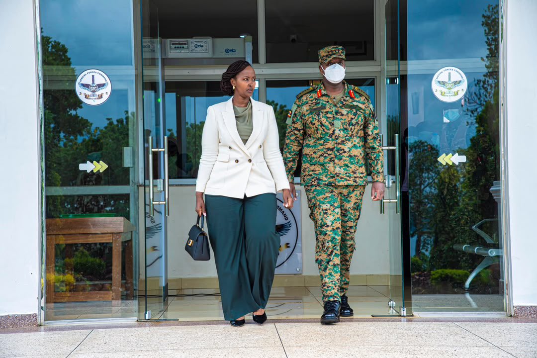 PLU_Uni's tweet photo. In the company of his wife Maama Charlotte, they are always an  ultimate power couple!

CDF Gen @mkainerugaba, Sir, your style game is unmatched 💛🫡 https://t.co/fQR6JtjDRi