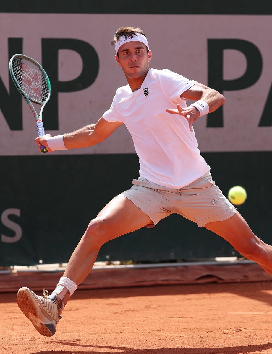 tometcheverry's tweet photo. Tristes por el resultado de @rolandgarros 🇫🇷 este año.

Volveremos más fuertes el próximo.

Gracias a todos por el apoyo. https://t.co/zX4Z8KUXia