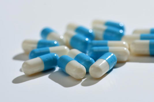 karenalainehunt's tweet photo. Drug taken by millions found to increase dementia risk by 33 per cent.

Anyone who blindly says, “Trust the science” hasn’t done any research on how often “the science” has been wrong. Or how often corrupt companies pay scientists and institutions millions of dollars, so their studies get results the companies paid for. They then laud “the science” and no one dares contradict them.

Proton pump inhibitor drugs for acid reflux have also been linked to higher risk of stroke, broken bones and kidney disease.