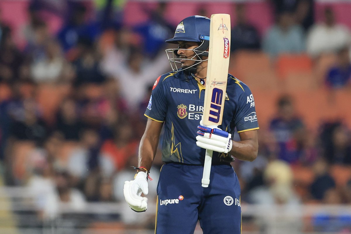 SWAPNILBANSOD99's tweet photo. @IPL 9️⃣th fifty-plus score this season 👌
Goes past 7⃣0⃣0⃣ runs this season 🙌

Sai Sudharsan doing what he does best! ✨

Updates ▶️ https://t.co/o9XEH2g0OH…

#TATAIPL | #Qualifier2 | #TheFinalLeap | #GTvRR https://t.co/b8o3g5mKEz