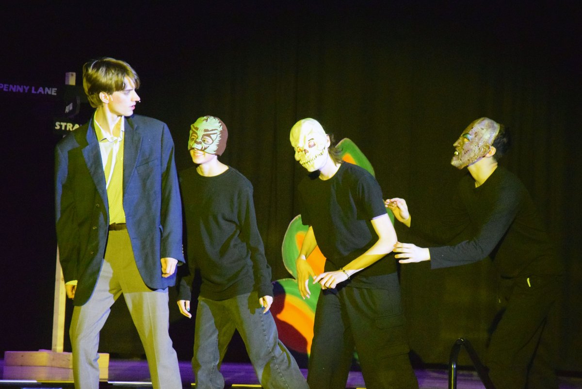 RTT_Amherstburg's tweet photo. DOWN THE RABBIT HOLE — North Star High School  staged the opening night of "Down the Rabbit Hole" May 28, a 90-minute show featuring stories from Lewis Carroll and music from The Beatles. It will be held again May 29 at 7 p.m. Tickets are $10.
Album: https://t.co/b0pe0VY0jw https://t.co/Q2t4F8fv7S